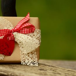gift-1196292_1920